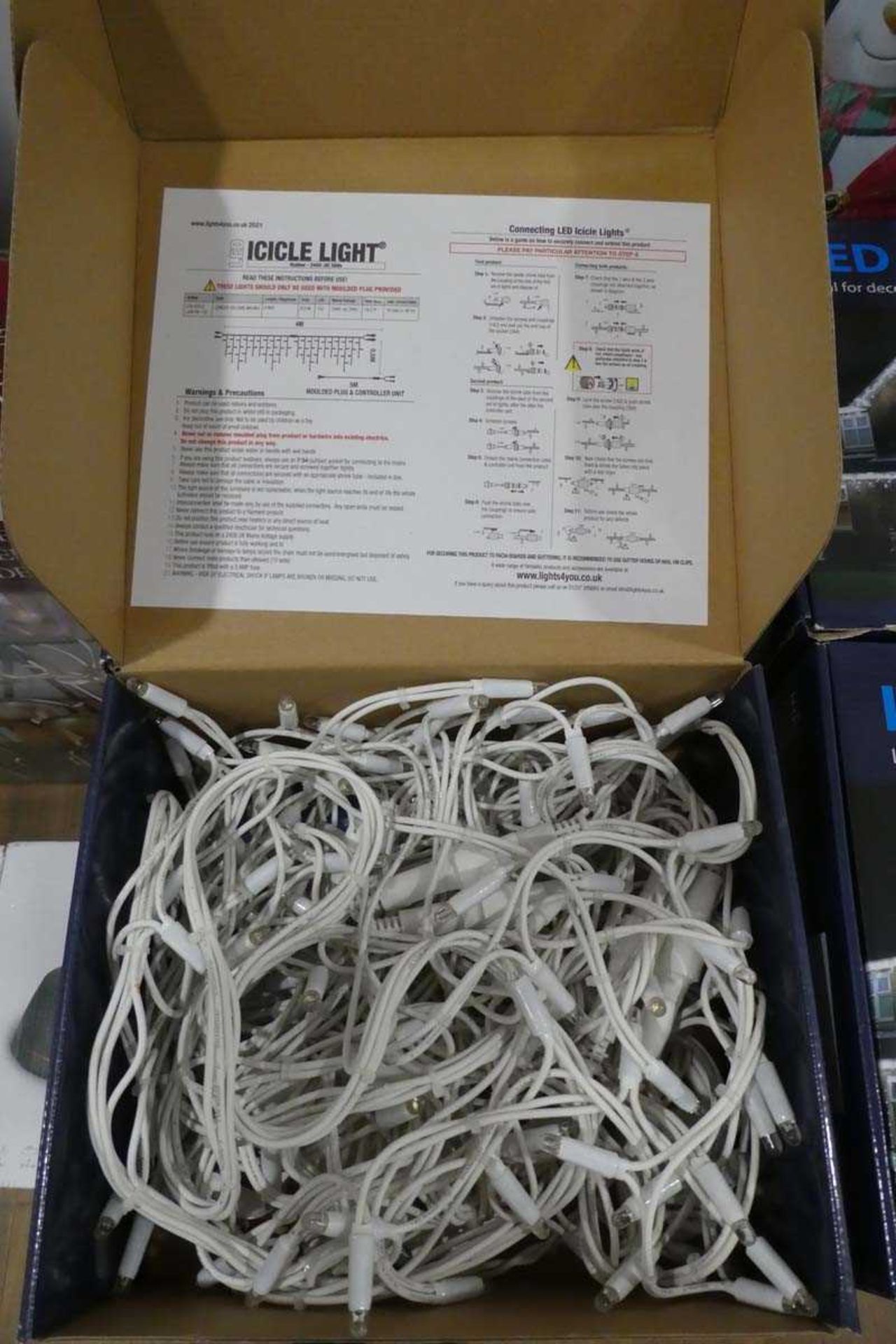 +VAT 2 boxed sets of LED icicle lights (4m length, 0.5m drop, 8 light functions) - Image 2 of 2