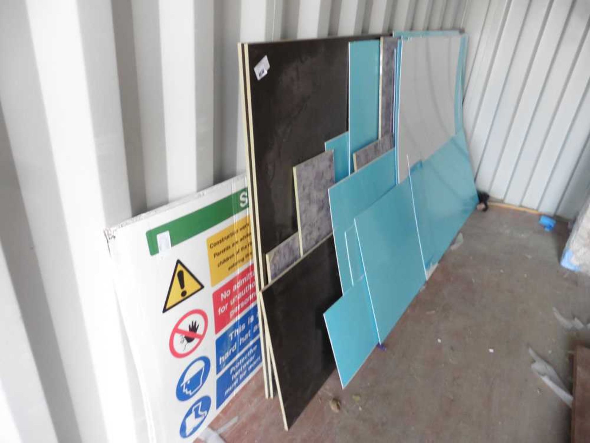 +VAT Quantity of sheet material for signage