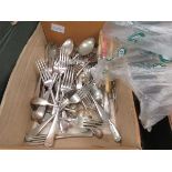 Box containing a quantity of loose cutlery