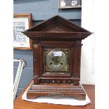 (4) Bracket clock in oak case