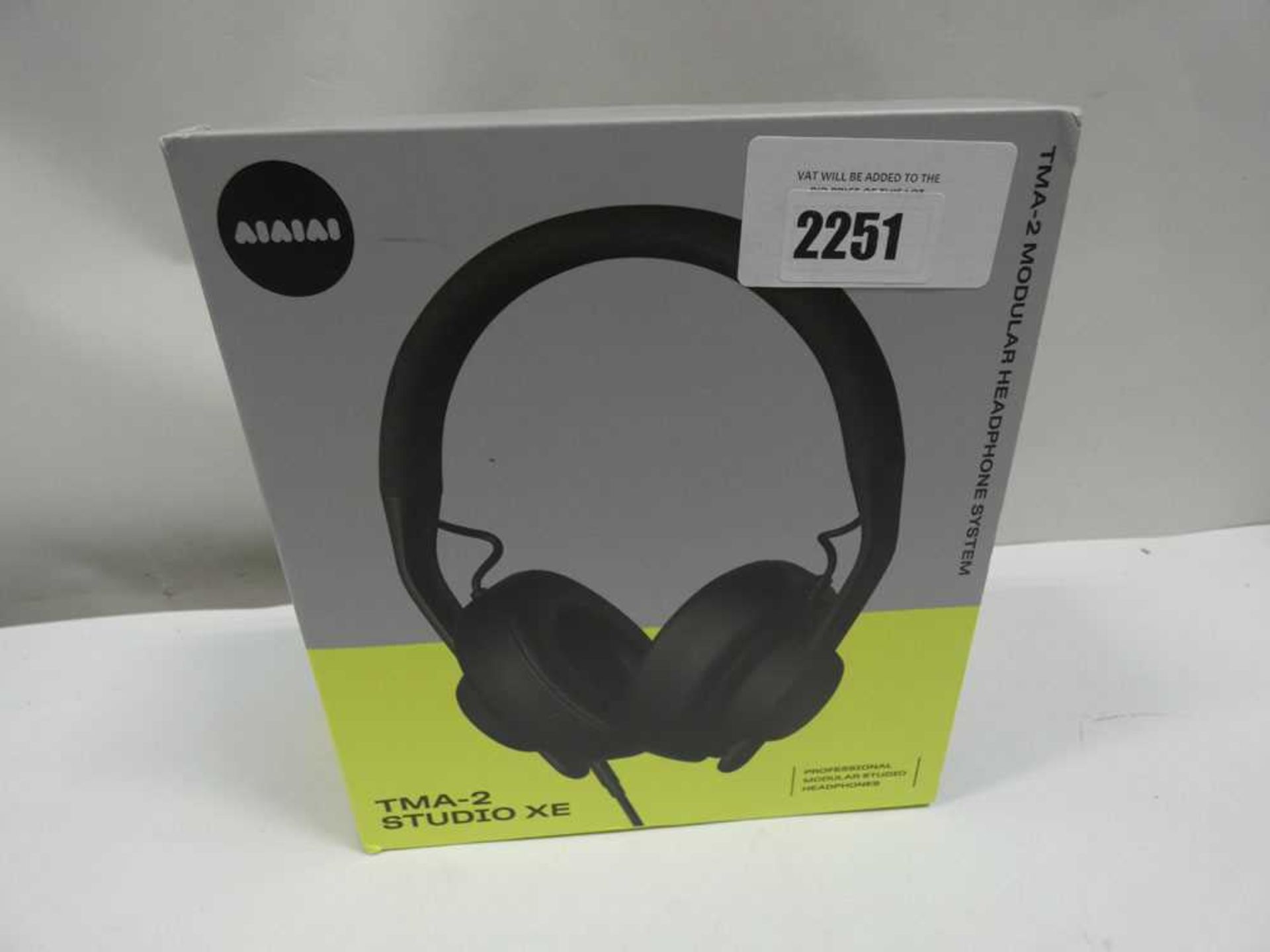 +VAT AIAIAI TMA-2 headphones