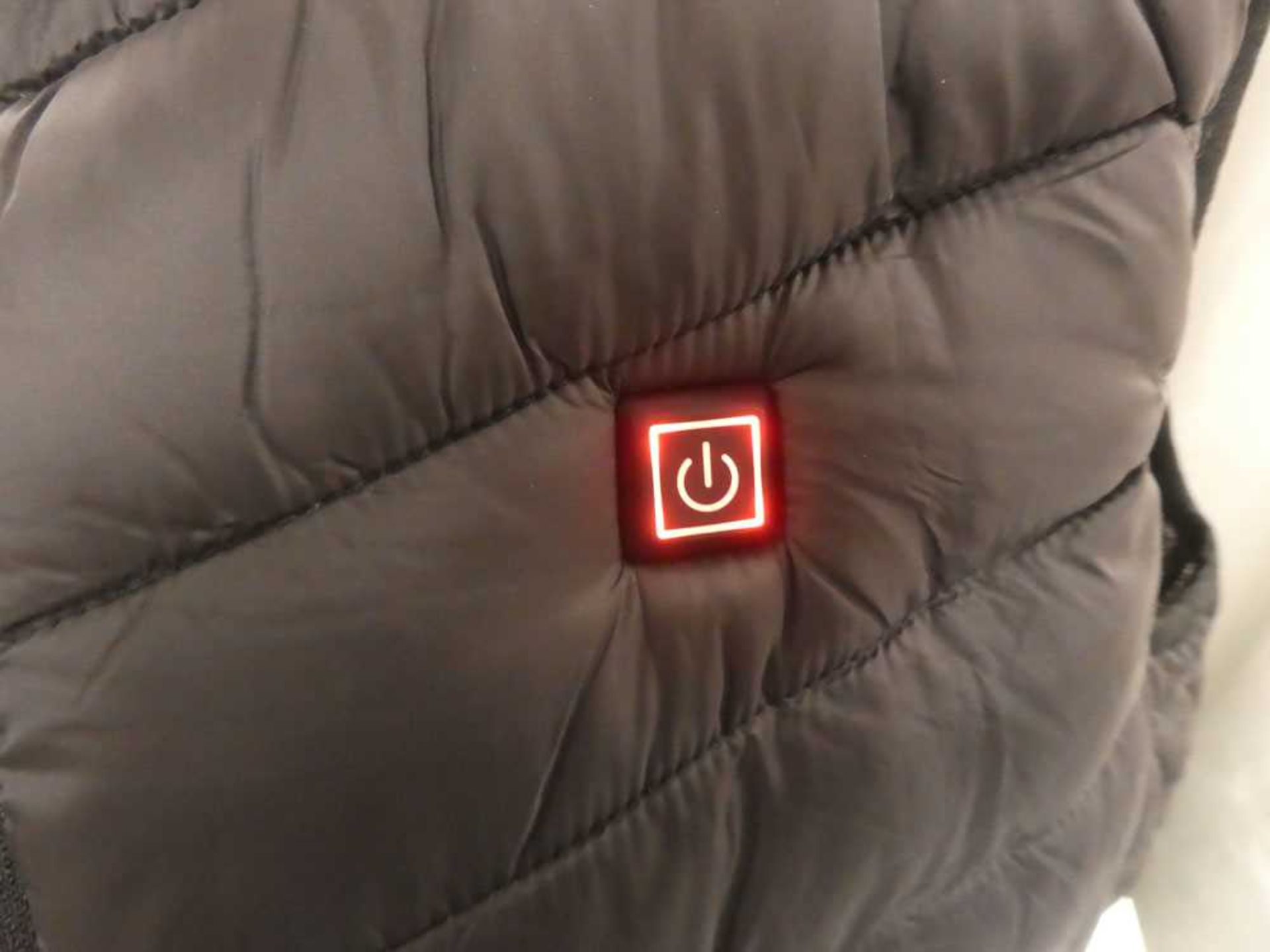 +VAT Thermofusion heated parka with 5000mAh battery pack size large - Image 3 of 5