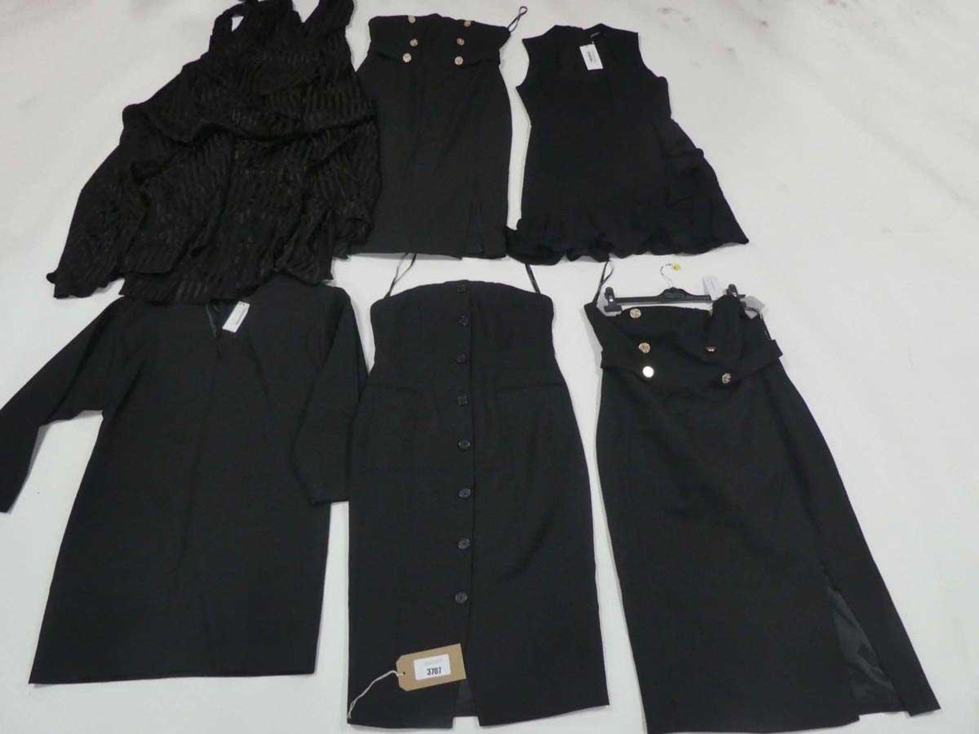 +VAT Selection of Karen Millen clothing in various styles