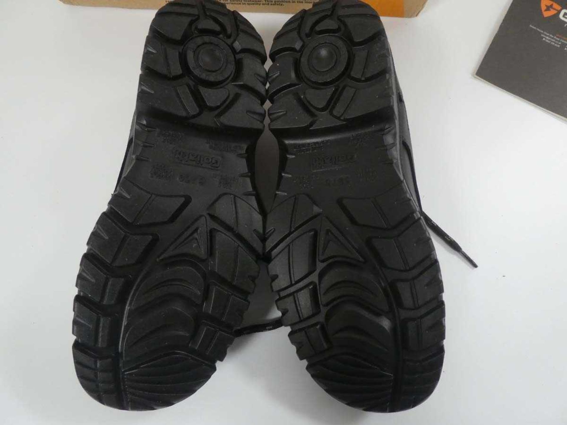 +VAT Boxed pair of Goliath Footwear safety trainer shoes in black with toe caps size 6 - Image 4 of 4