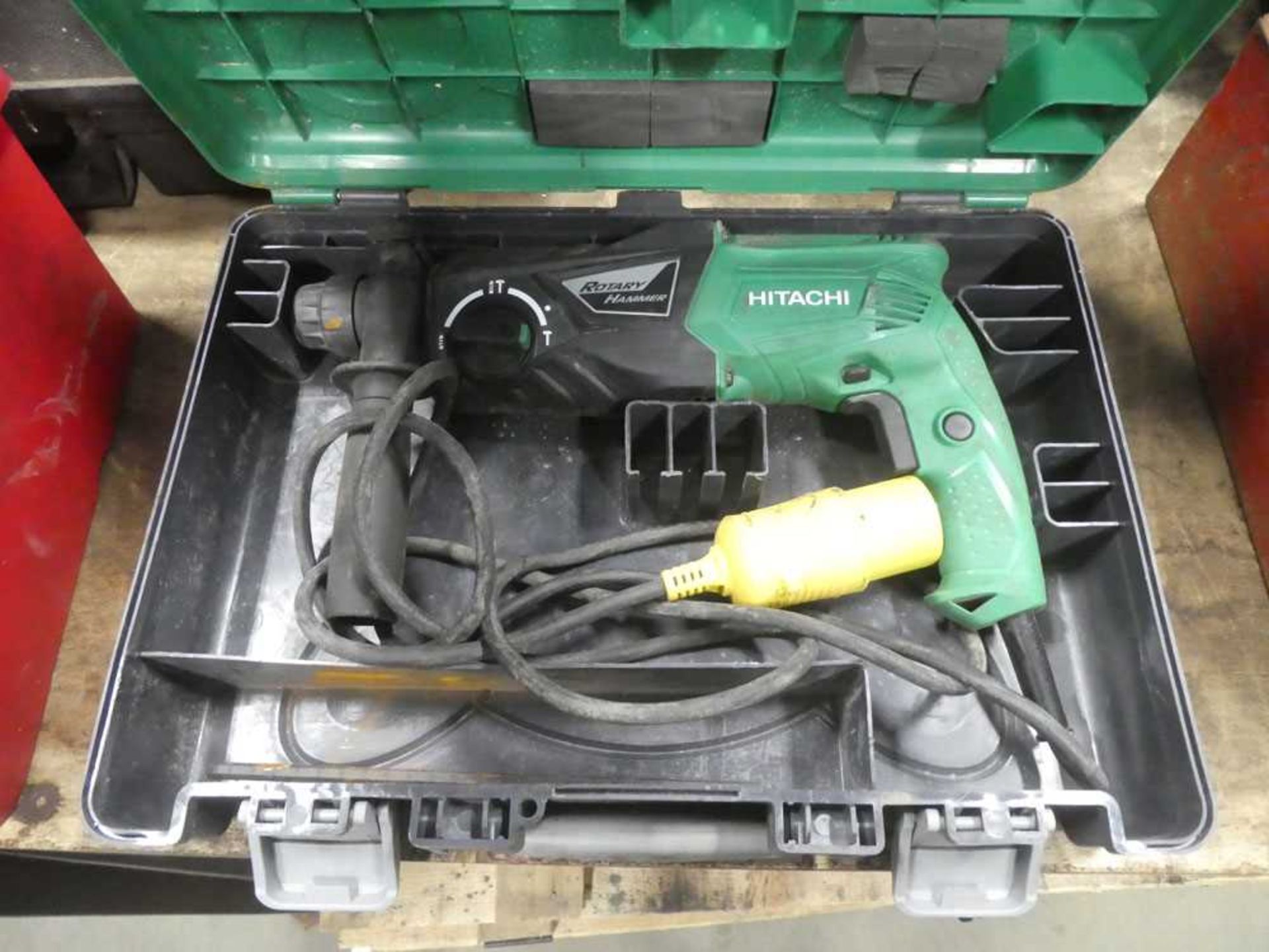 Hitachi 110v hammer drill in case