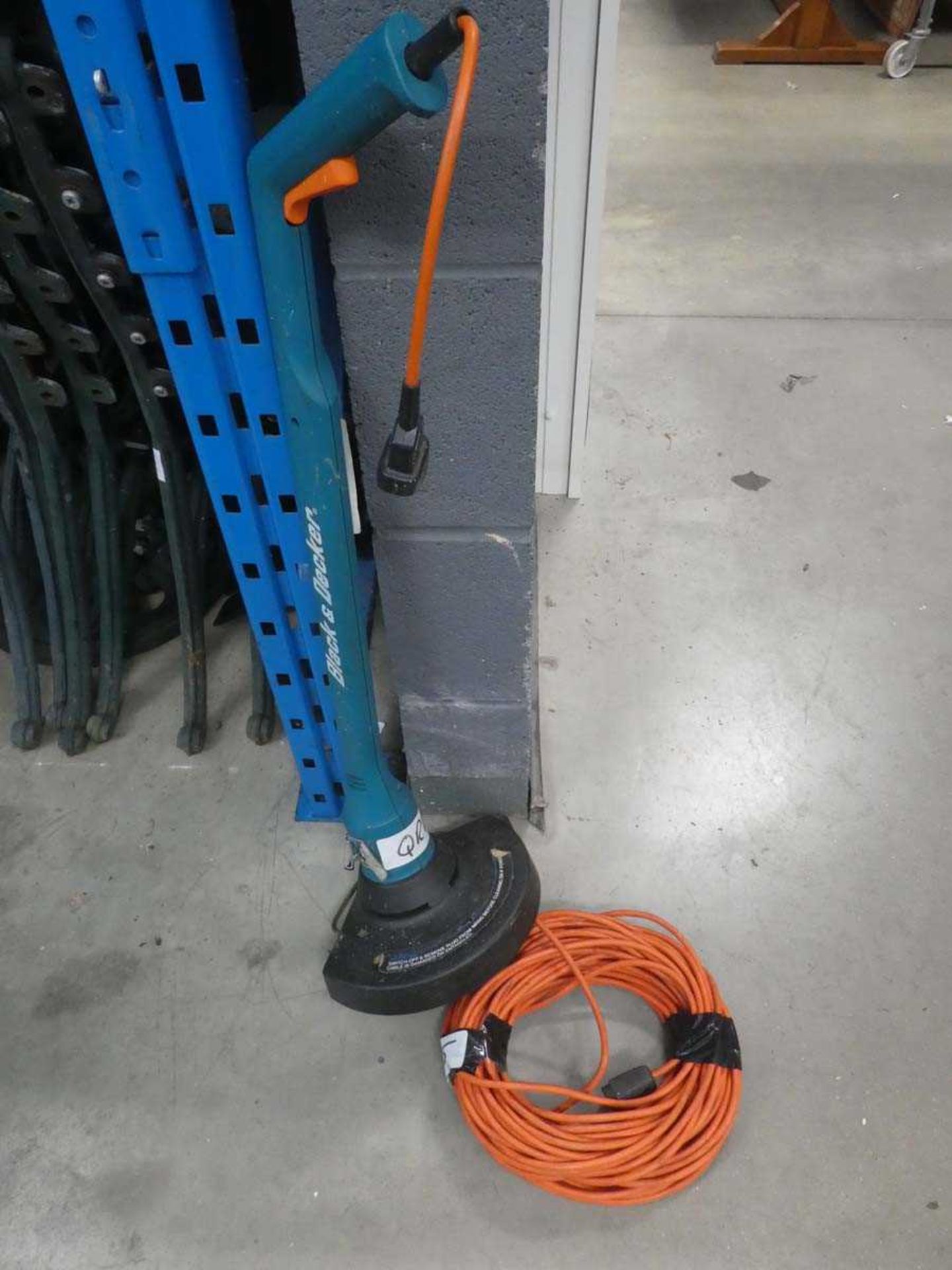 Black and Decker electric strimmer with extension leads