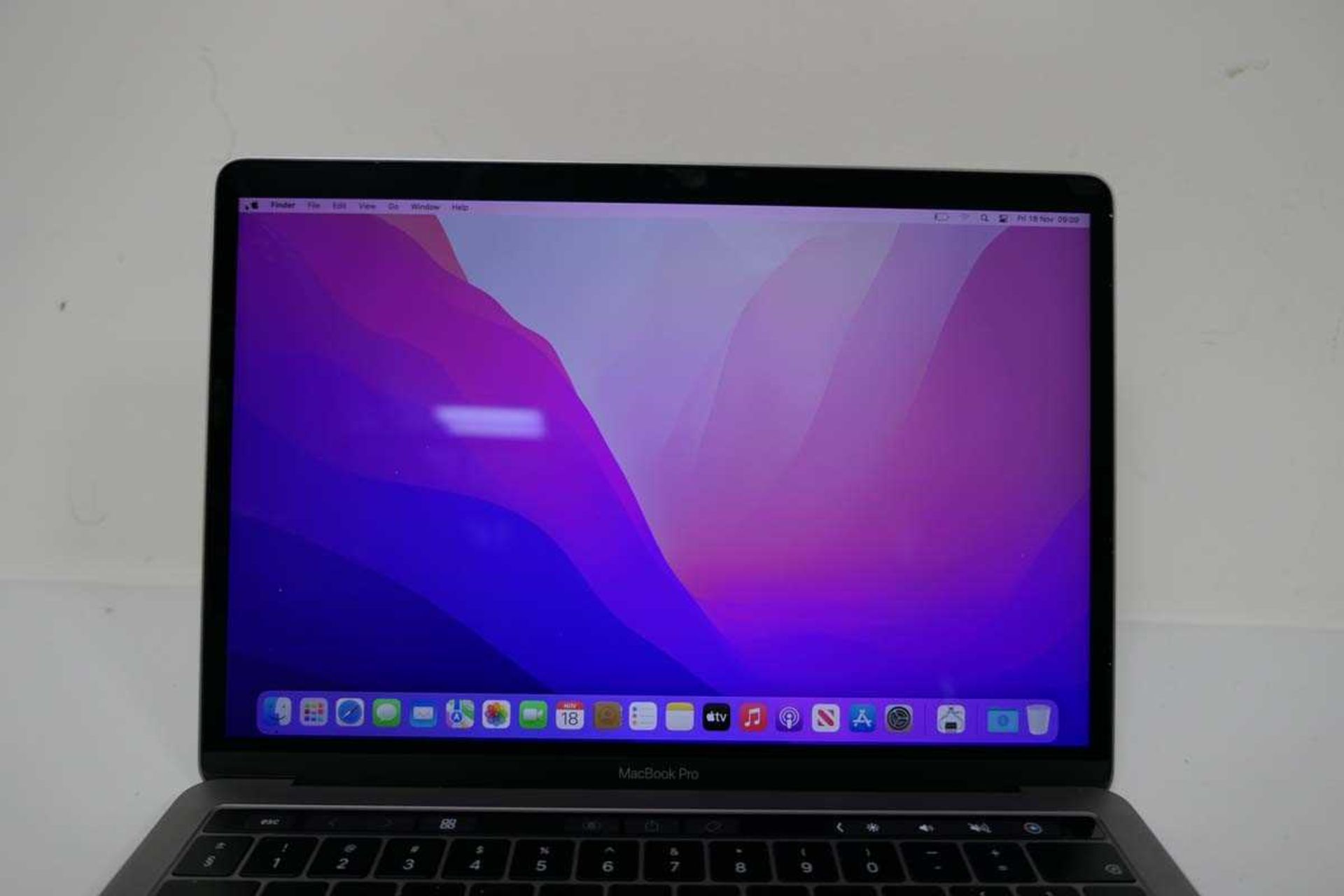 +VAT MacBook Pro 13" 2019 A1989 laptop with i5 2.4GHz, 256GB SSD, 16GB RAM and MacOS Monterey - Image 2 of 3