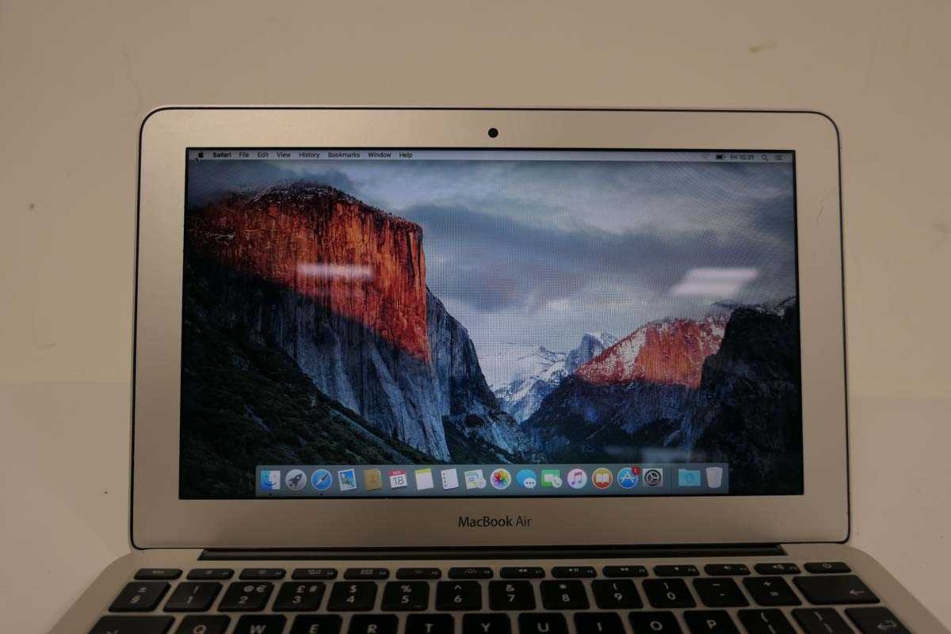 +VAT MacBook Air 11" 2015 A1465 laptop with Intel i5 1.6GHz, 4GB RAM, 128GB SSD and MacOS El - Image 2 of 2