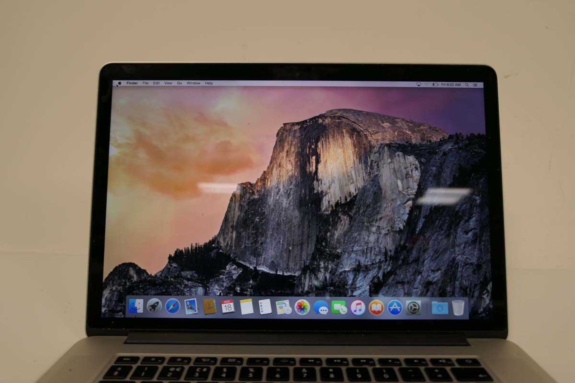 +VAT MacBook Pro 15" 2014 A1398 laptop with Intel i7 2.5GHz, 16GB RAM, 256GB SSD and MacOS Yosemite - Image 2 of 2