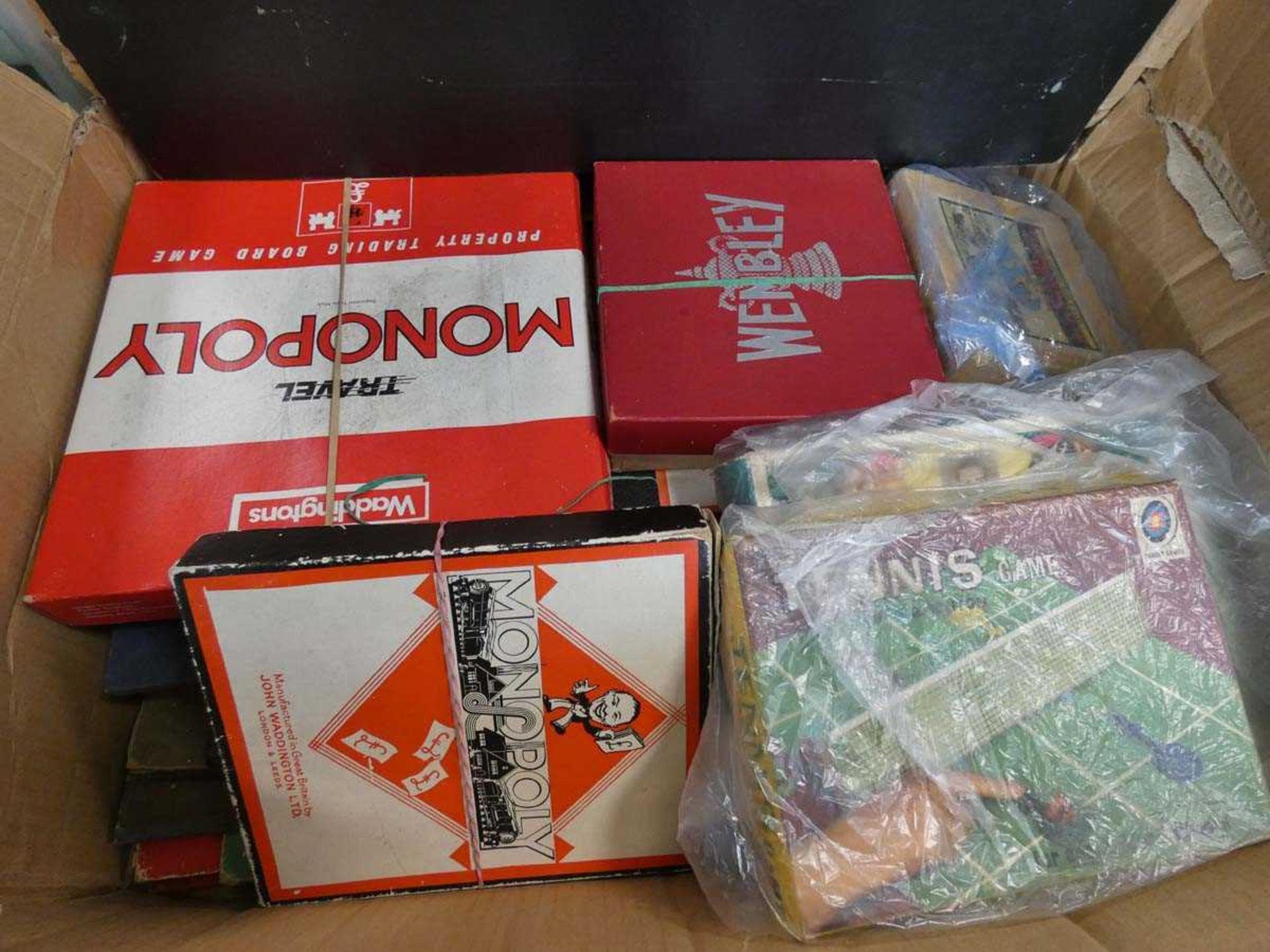 2 boxes containing a selection of vintage board games which includes Waddingtons Formula One, - Image 2 of 4