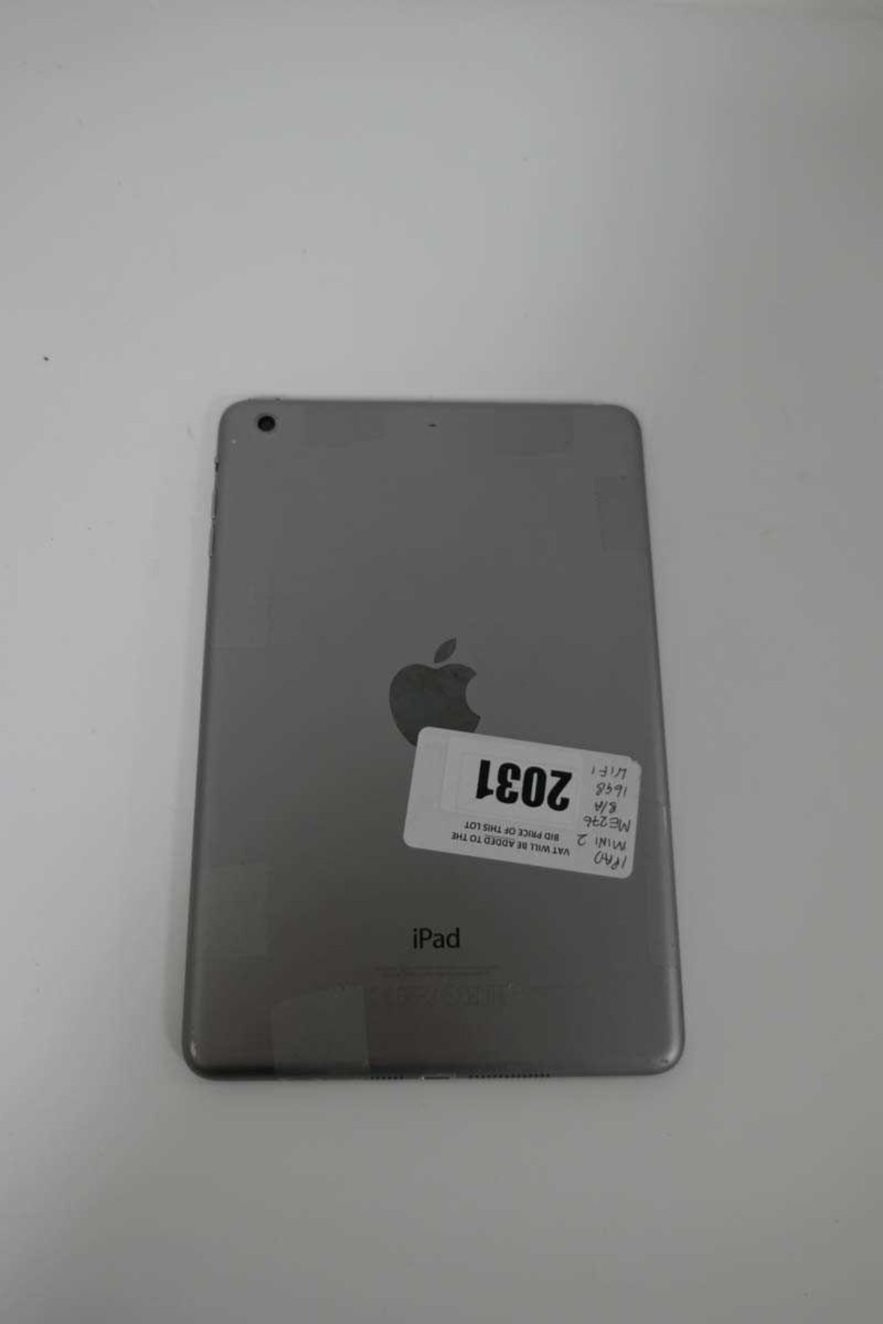 +VAT iPad Mini 2 16GB A1489 Space Grey tablet - Image 2 of 5