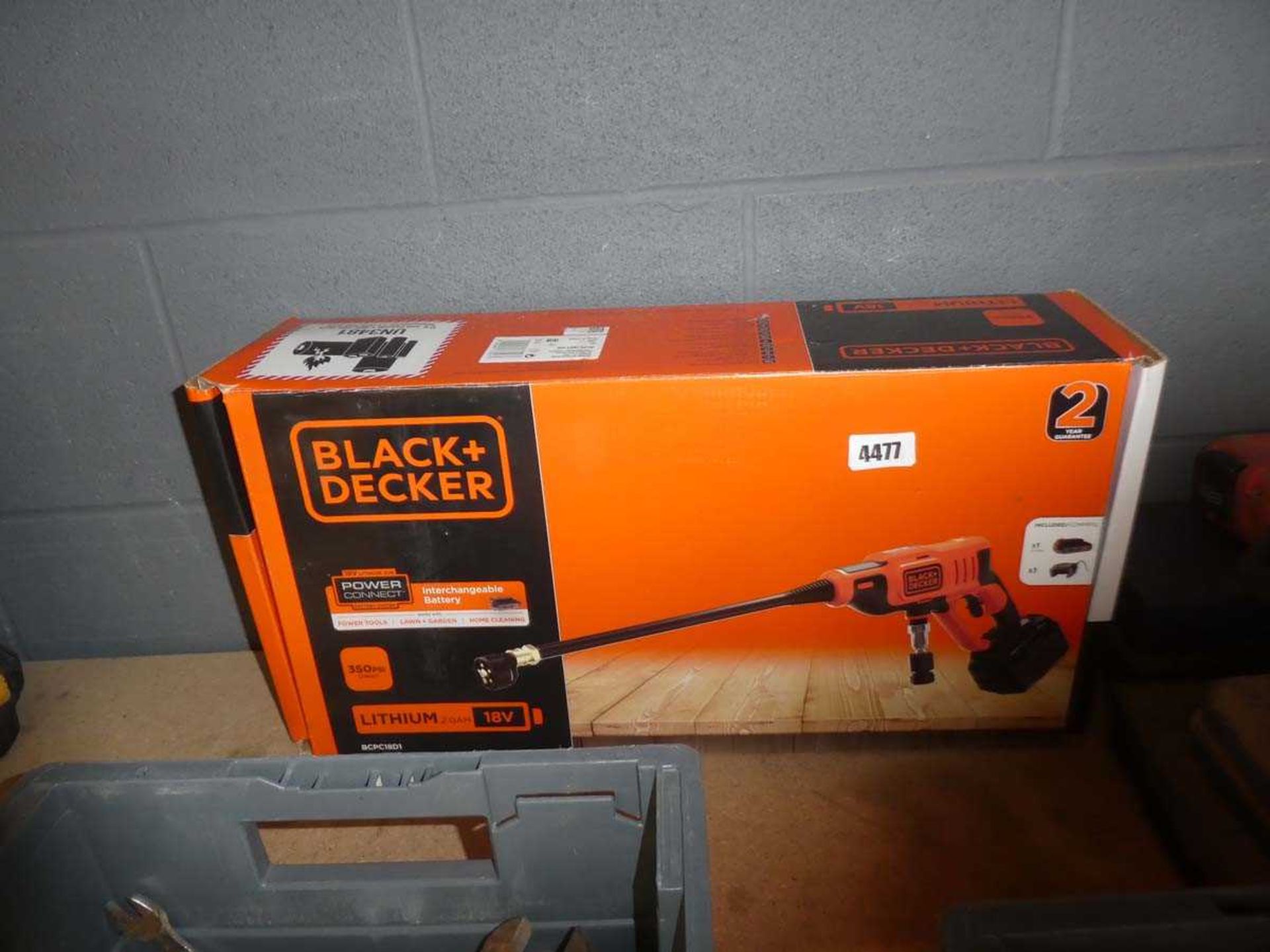 Black & Decker battery powered pressure washer gun