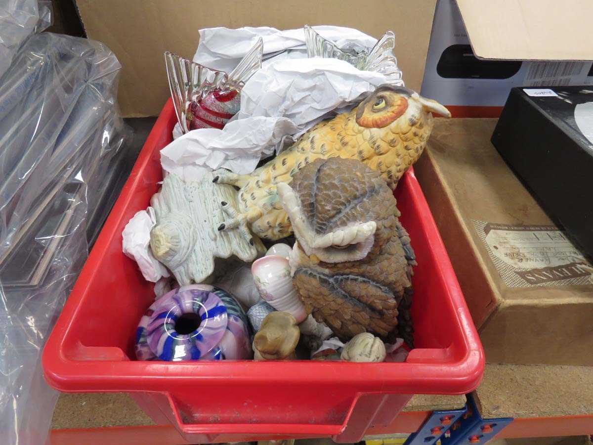 Box containing ornamental glass fish plus owls and other figures