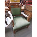 Oak open arm chair