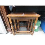 Oak nest of 3 occasional tables