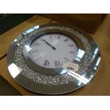 Quartz wall clock