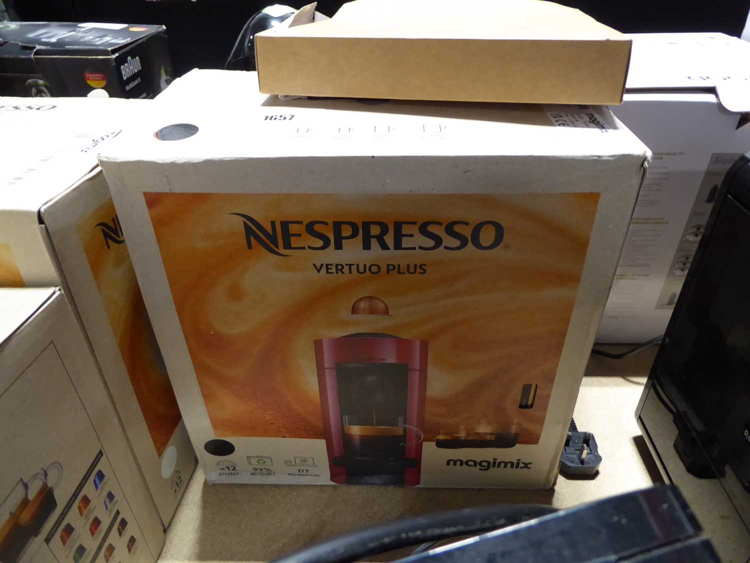 +VAT Nespresso Vertuo Plus coffee machine, boxed