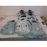 Blue girls vest and short (20 in bag)