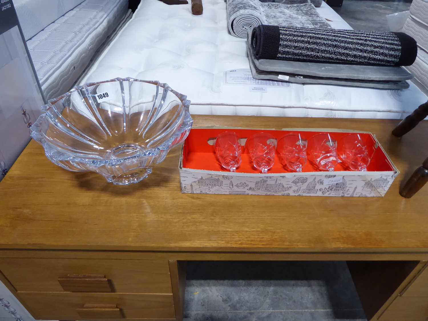 Large glass fruit bowl and part set of glass drinking cups