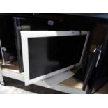 +VAT Toshiba 26" LCD colour TV in white