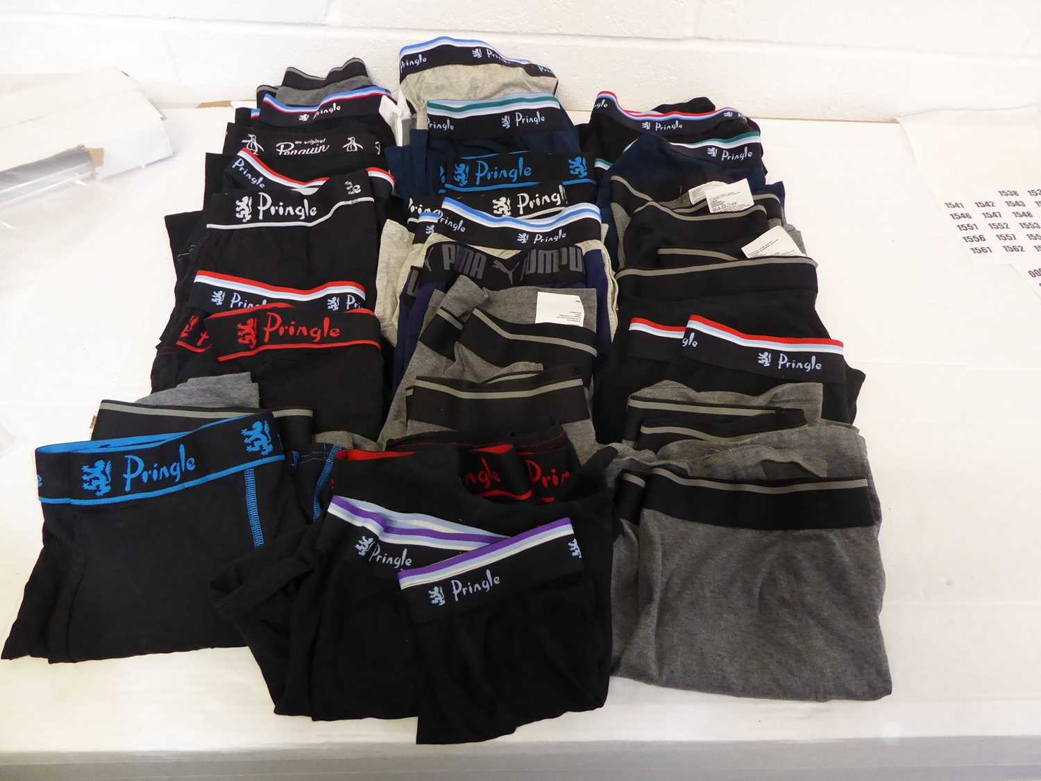 +VAT Mens boxer shorts in black, navy and grey (30 pairs)