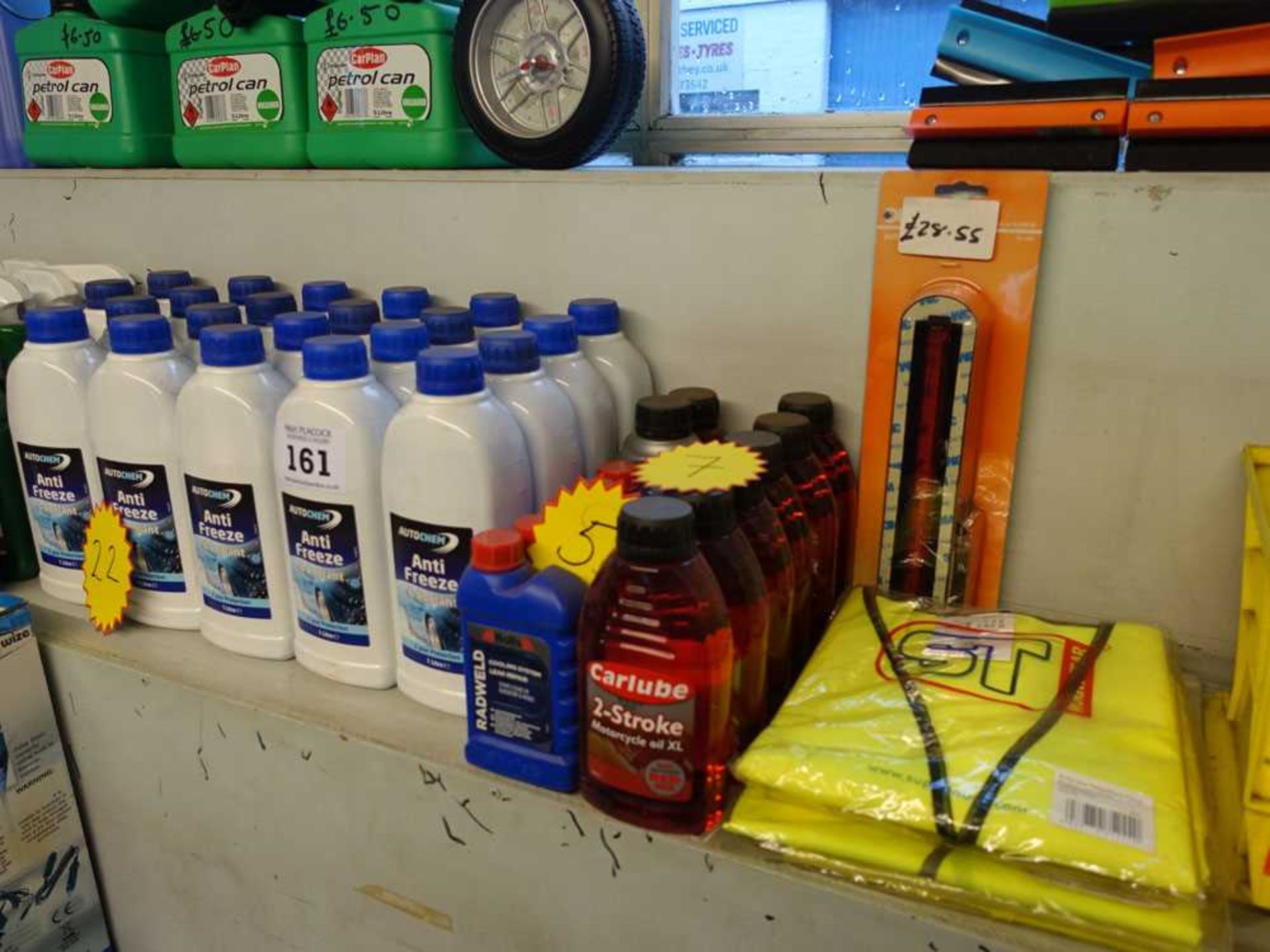 +VAT Large selection of vehicle consumables incl. anti freeze and coolant, de-icer, deionised water, - Image 3 of 6