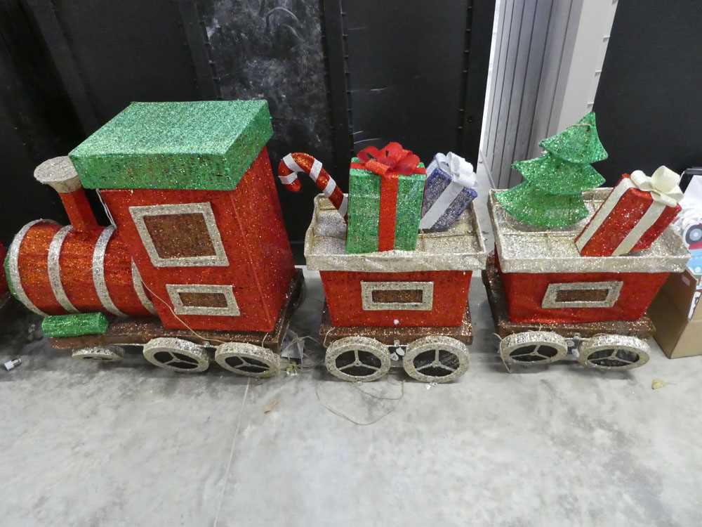 +VAT LED pre-lit three piece Christmas train set