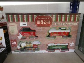 +VAT Boxed platform 53 Merry Christmas trainset
