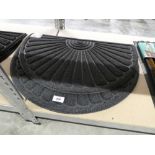 +VAT Pair of semicircular heavy duty scraper mats in grey (24"x39")