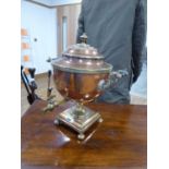 Copper and brass twin handled tea urn / samovar