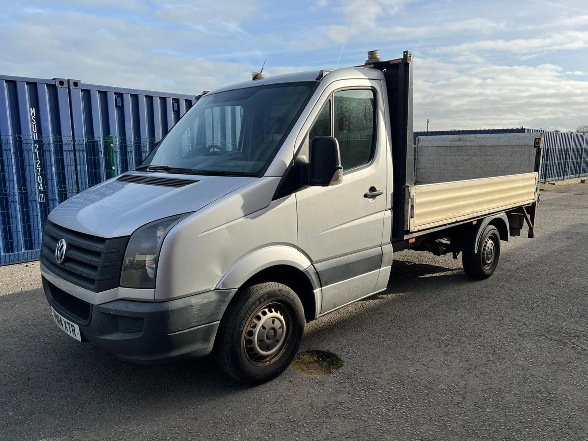 A Volkswagen Transporter T30S 140TDI LWB Dropside Truck with Tail Lift Reg. No.PN14XTR, first - Image 3 of 18