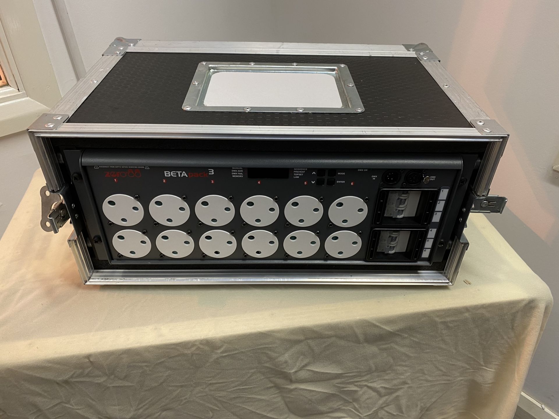 A Zero 88 Betapack 3 Dimmer Rack with flight case, little use, excellent condition (located at Ace