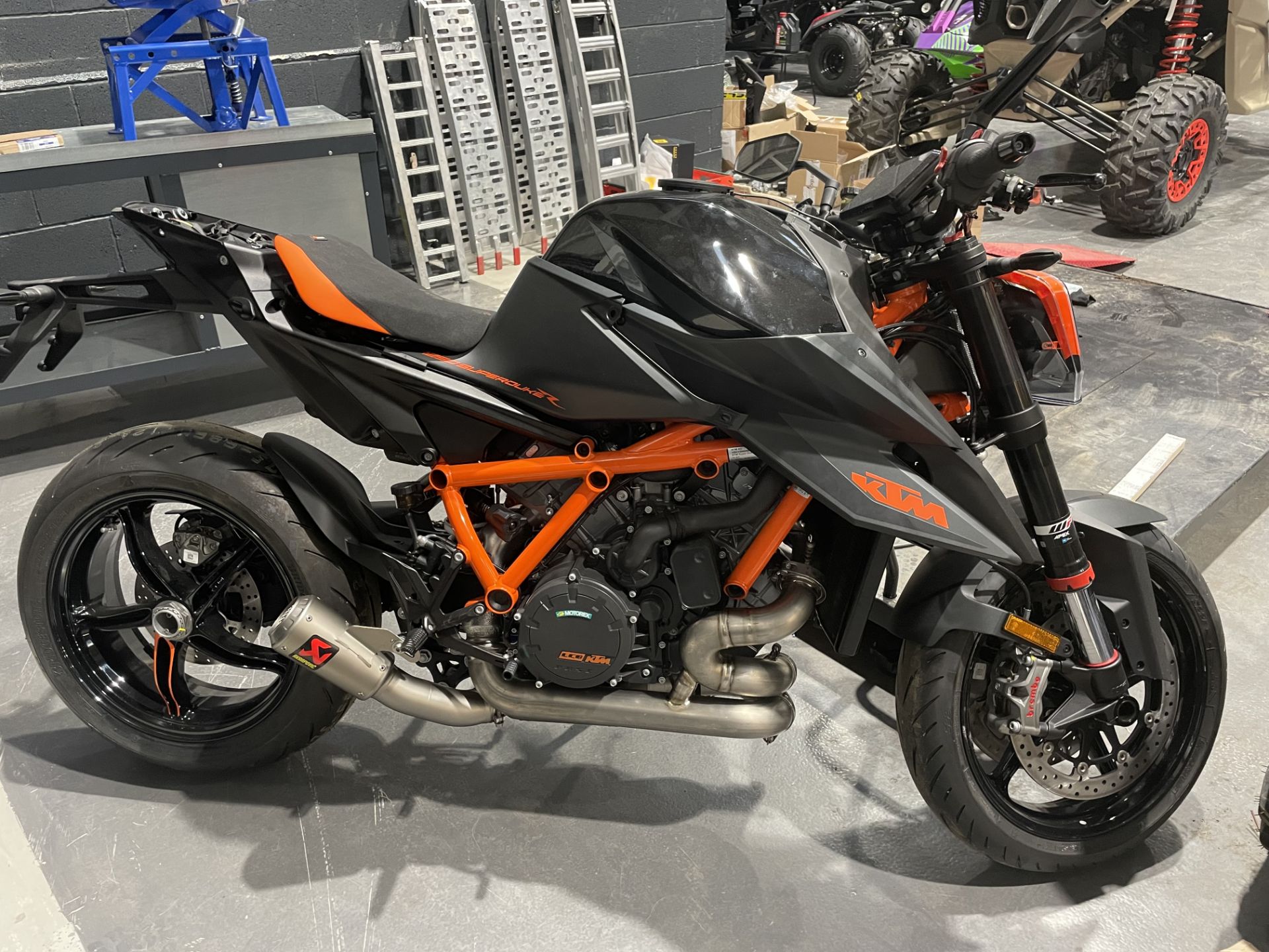 A KTM 1290 Super Duke R Road Bike, 2021, VIN No.VBKV394040MM938284, with KTM dealer for PDI, KTM