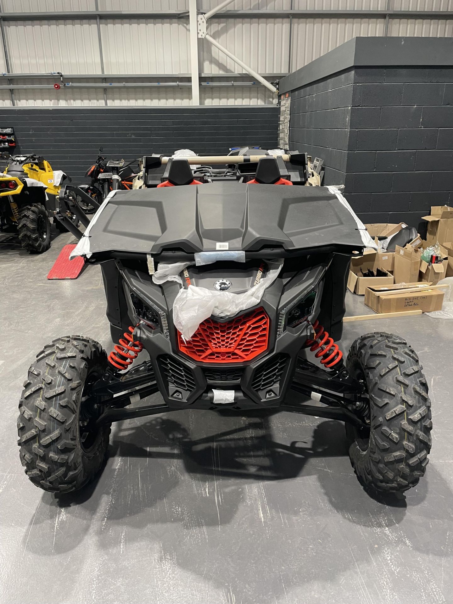 A BRP Can-Am Maverick XRS Turbo RR Off Road Utility Terrain Vehicle, no key, VIN No. - Image 3 of 9