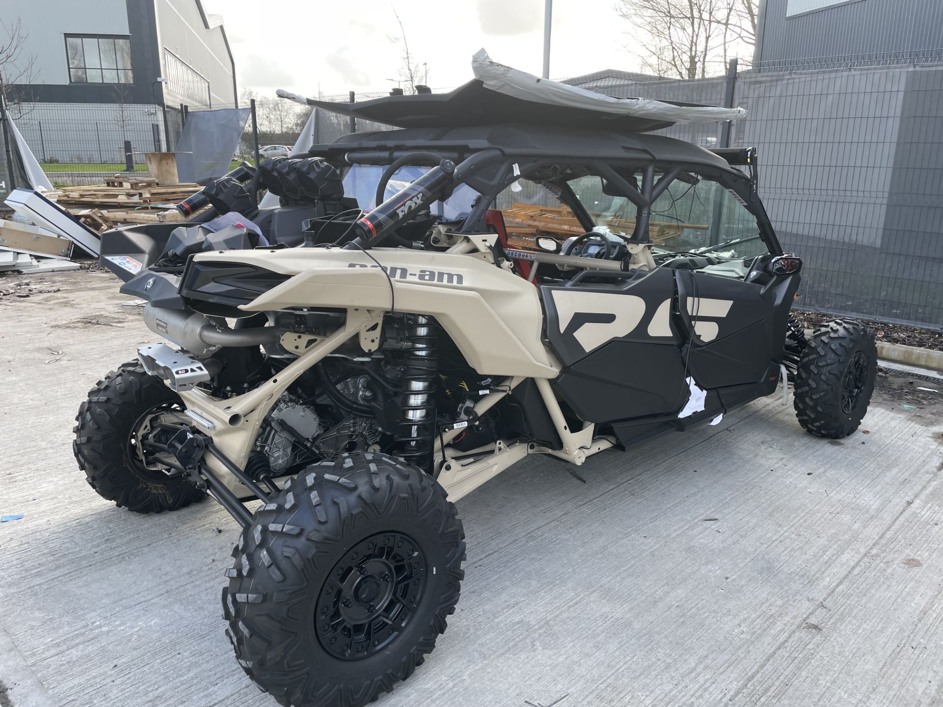 A BRP Can-Am Maverick XRS Turbo RR Off Road Utility Terrain Vehicle, no key, VIN No. - Image 4 of 14