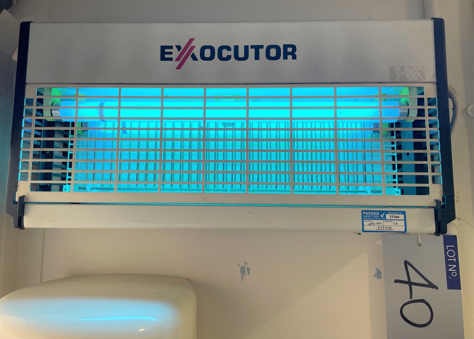 A P+L Systems Exocutor EX30 Insect Eradicator.