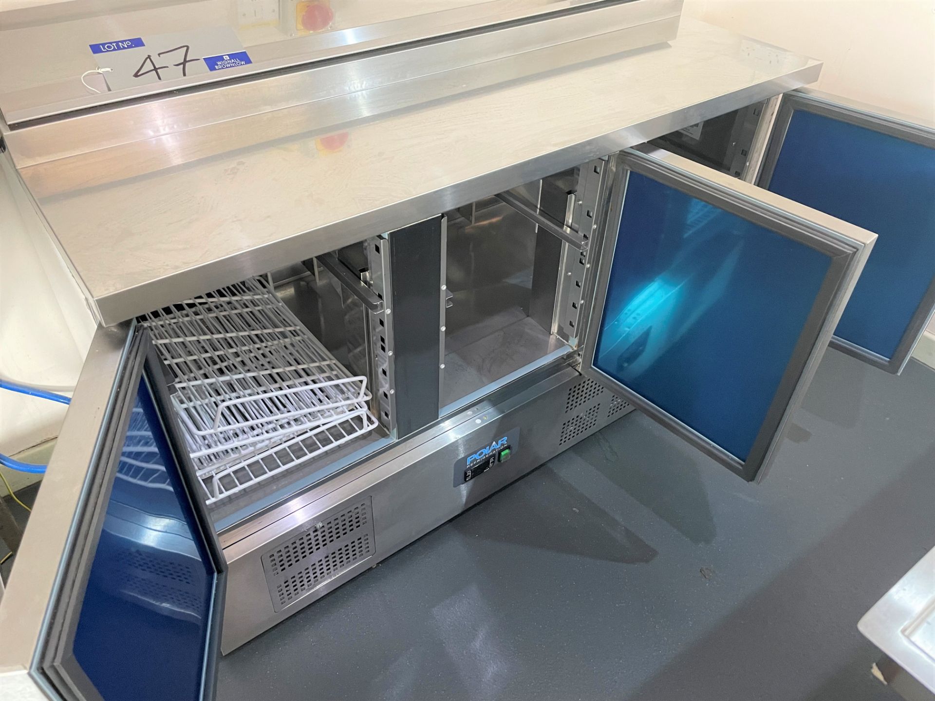 A Polar G605 Stainless Steel 3 door Refrigerated Food Preparation Unit, 1370mm x 700mm x 1000mm h. - Image 2 of 4