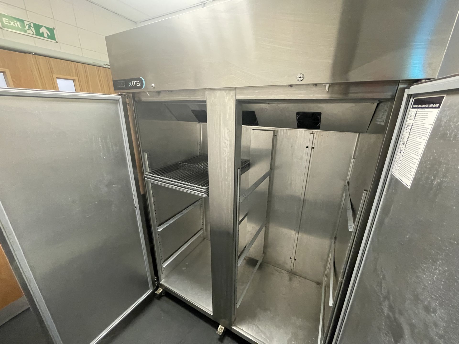 A Foster xtra XR1300L Stainless Steel Mobile Double Door Upright Freezer Cabinet No.E5388081, 1350 - Image 2 of 3