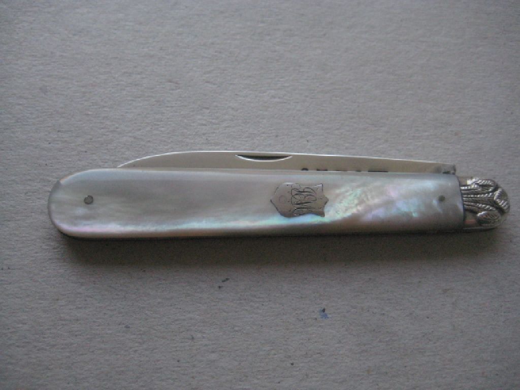 Rare Victorian Prince of Wales Feathers Engraved Silver Fruit Knife - Image 4 of 9