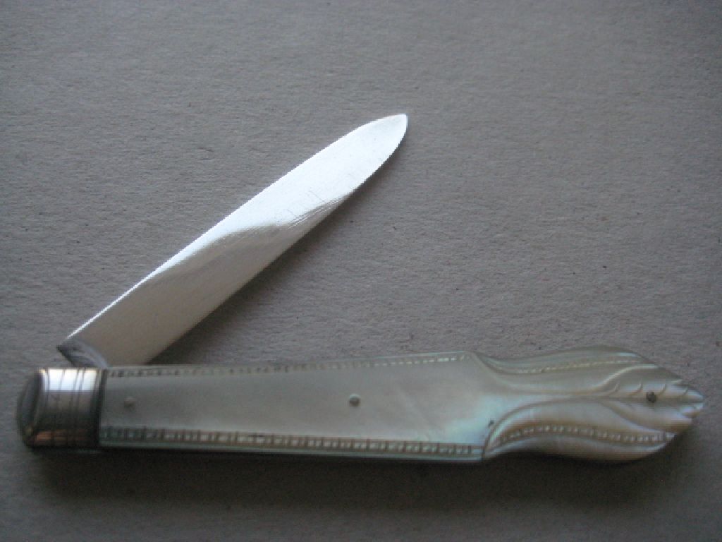 Victorian Carved Mother of Pearl Hafted Fruit Knife - Image 8 of 9