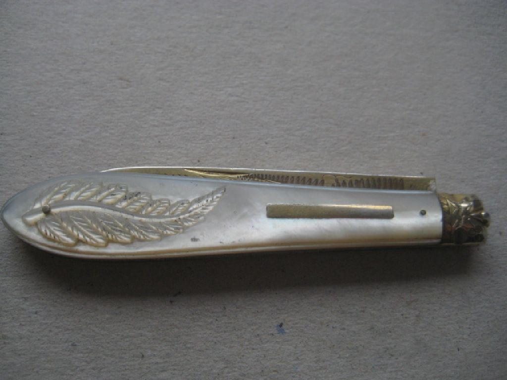 Rare Victorian Carved Silver-Gilt Folding Fruit Knife - Image 9 of 10