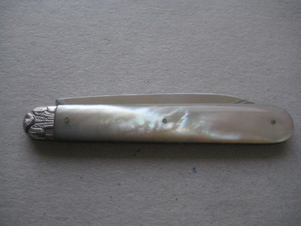Rare Victorian Prince of Wales Feathers Engraved Silver Fruit Knife - Image 7 of 9