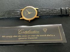 Unisex Original Genuine Diamond Gold Plated Wristwatch with COA (GS198) Here is a Unisex Original
