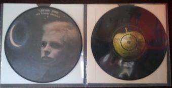 2x Vinyl Records. Tubeway Arm / Mary Hopkin