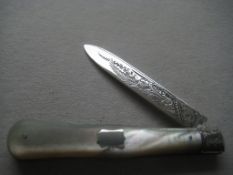 Large Victorian Thick Mother of Pearl Hafted Silver Bladed Fruit Knife