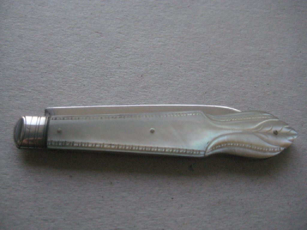 Victorian Carved Mother of Pearl Hafted Fruit Knife - Image 9 of 9