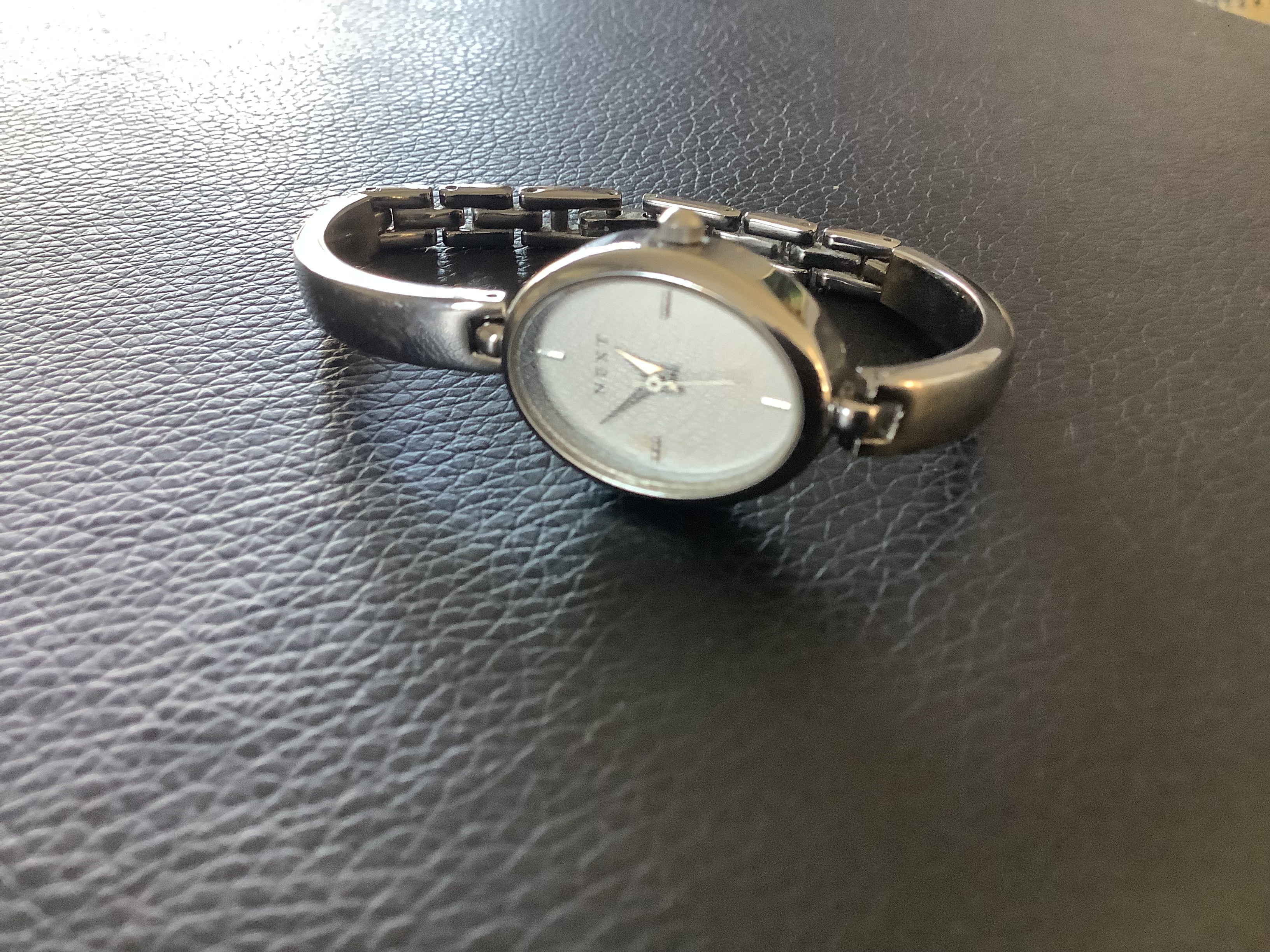 A Beautiful Next Ladies Quartz Wristwatch (GS216) A beautiful Next Ladies Wristwatch which has - Image 3 of 4