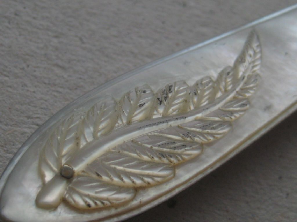 Rare Victorian Carved Silver-Gilt Folding Fruit Knife - Image 3 of 10