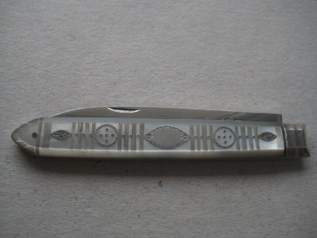 Rare Large George III Mother of Pearl Hafted Silver Fruit Knife - Image 11 of 12