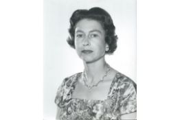 HM Queen Elizabeth II 1963 Portrait photograph by Anthony Buckley, 36 New Bond St